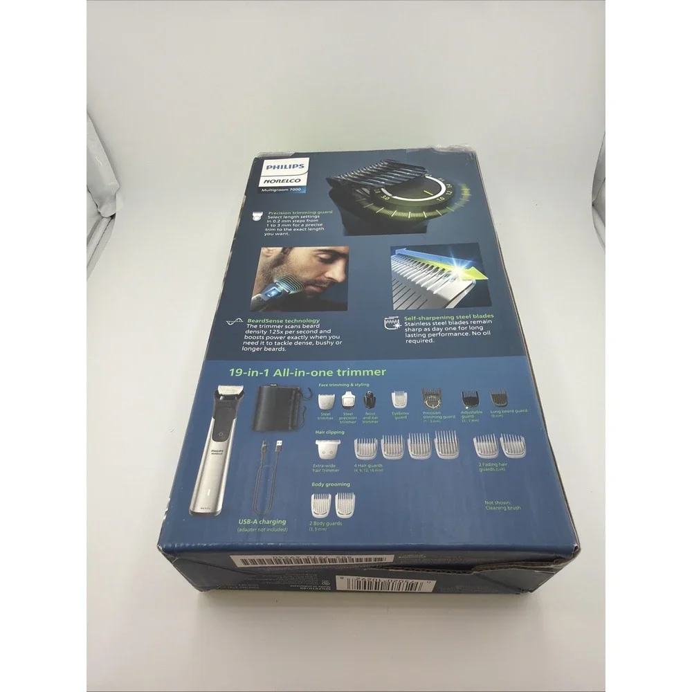 Philips Norelco Multigroom 7000, All-in-one Beard Trimmer for Men - Picture 3 of 9
